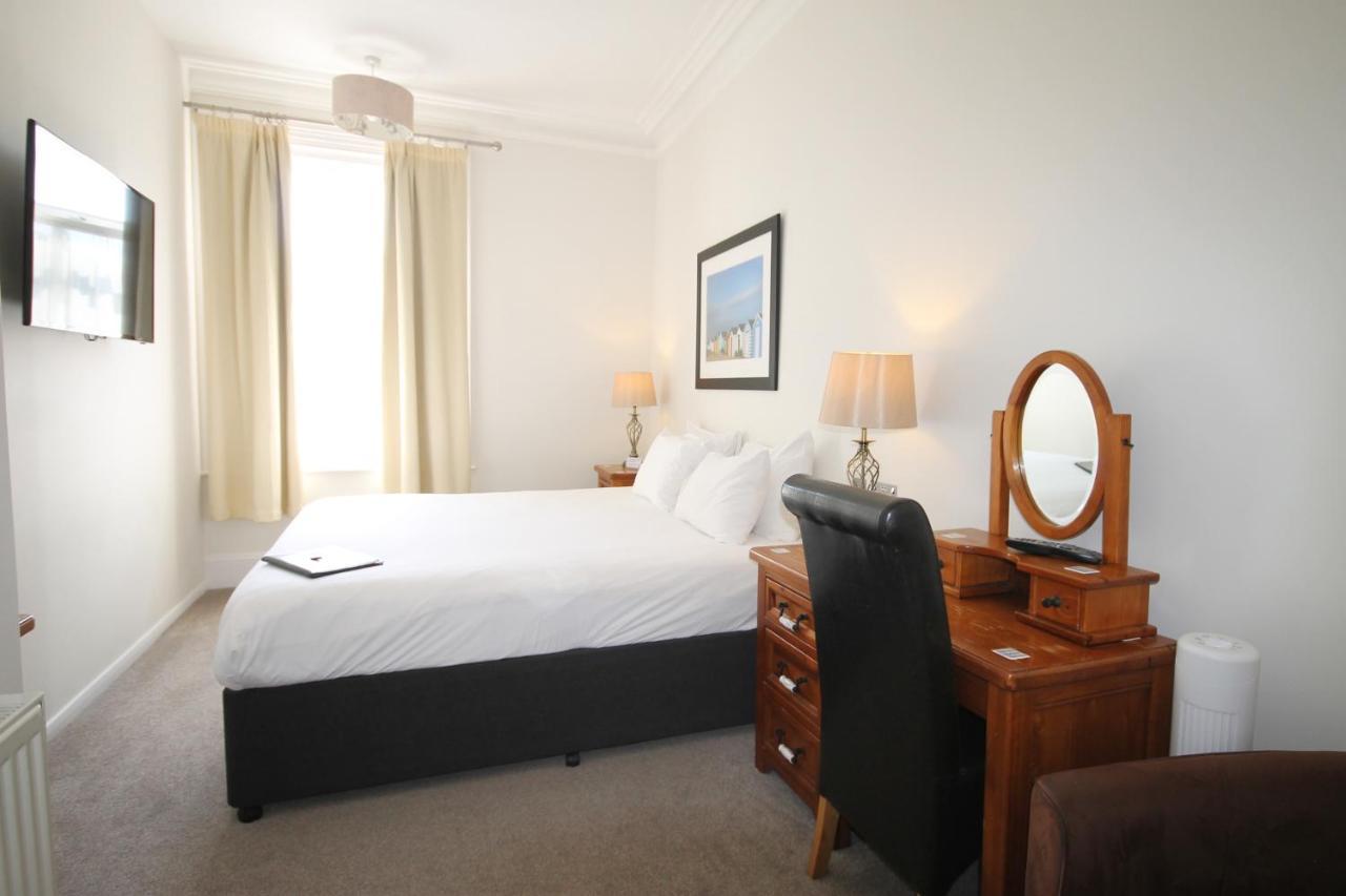 Andover House Hotel & Restaurant - Adults Only Great Yarmouth Bagian luar foto